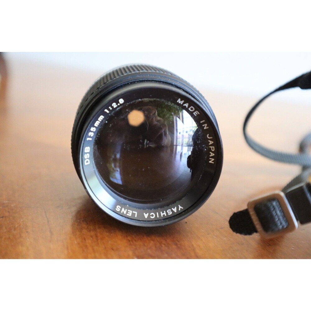 Yashica FX-3 35mm Film SLR Camera with DSB 135mm Lens Japan For Parts/Repair - Picture 4 of 13